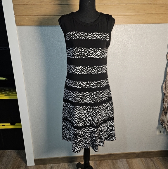 Michael Kors Tank Dress Black White Medium - Picture 6 of 8